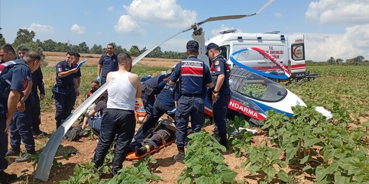 Adana’da Jandarma gyrokopteri zorunlu indi