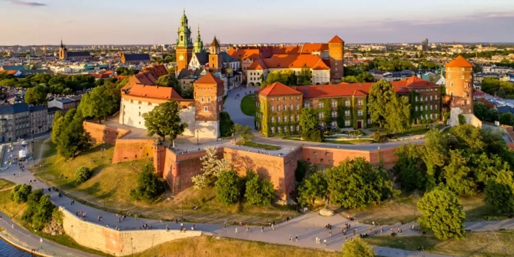 Polonya ekonomisine seyahat ve turizmden rekor katkı