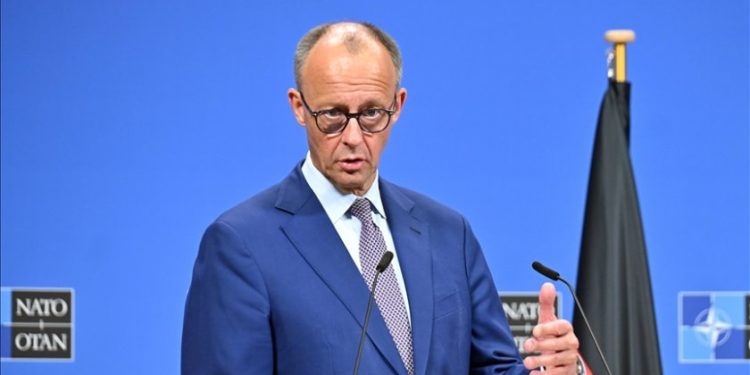 Almanya Başbakanı Merz’den Fransa’ya FCAS uyarısı!