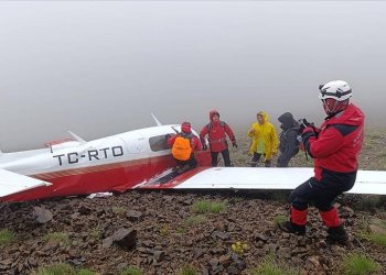 Uçak bulundu, pilot öldü, kadın yolcu sağ