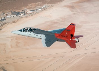 Boeing ve Saab, BAE Systems ile “Hawk” için masada