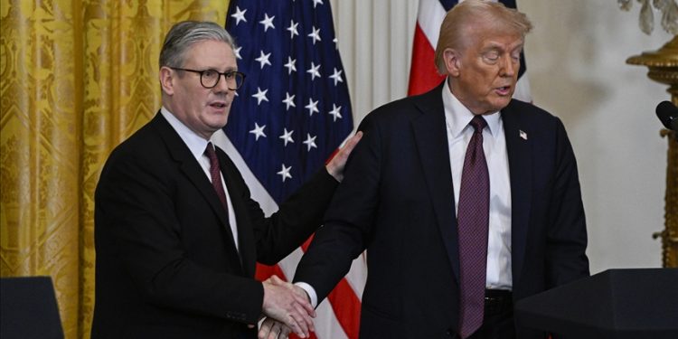 ABD ve İngiltere nükleer ortaklık için anlaştı