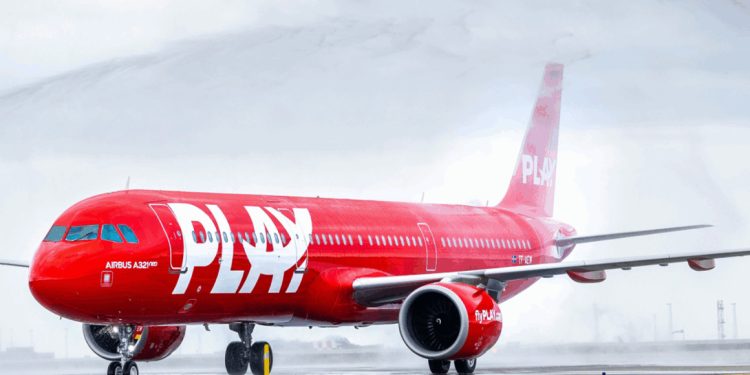 İzlandalı PLAY Airlines 4 yılın ardından uçuşları durdurdu