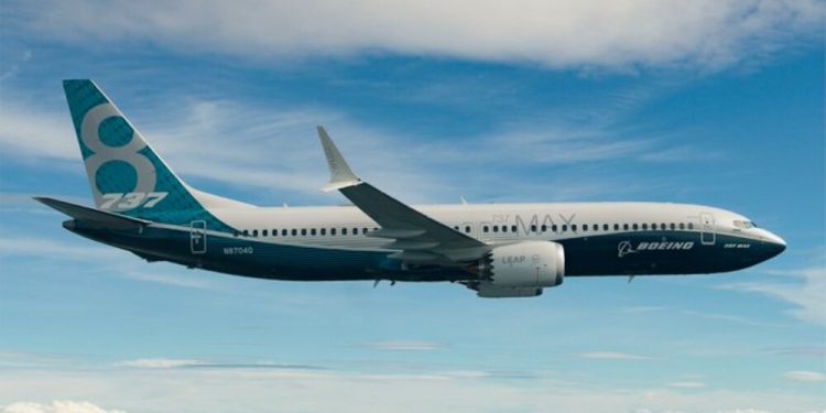 FAA, Boeing’e 737 MAX ve 787’de sınırlı yetki verdi