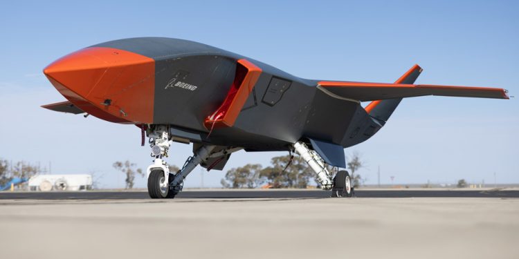 Boeing’in insansız savaş uçağı ‘Hayalet Yarasa’ testleri erkenden geçti