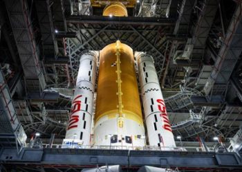 NASA, Artemis 2 için Nisan 2026’yı işaret etti