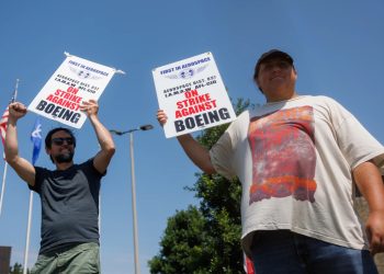 Boeing’de grev üçüncü ayında: İşçiler son teklifi de reddetti