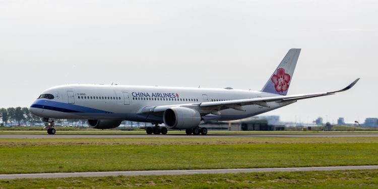 ABD, Çinli havayollarının Rusya güzergâhını kapatmak istiyor