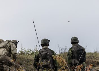 İsveç, hava savunmasına 367 milyon dolar yatıracak