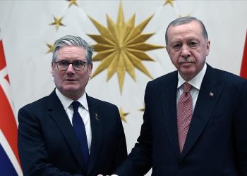 Türkiye ile İngiltere’den 11 milyar dolarlık Eurofighter anlaşması