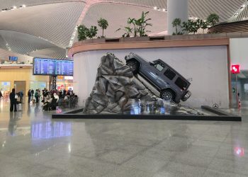 İstanbul Havalimanı’nda Mercedes-Benz’den etkileyici uygulama