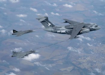 Gripen E–KC-390 ortaklığı havada sınavı geçti