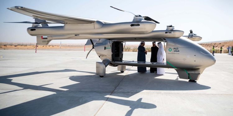 BAE’nin hibrit VTOL kargo İHA’sı ilk uçuşunu yaptı