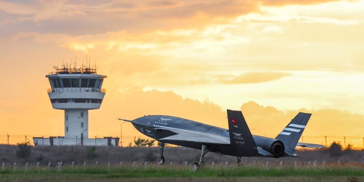 İtalya’da 3 hatta 4 Baykar İHA’sı üretilecek!