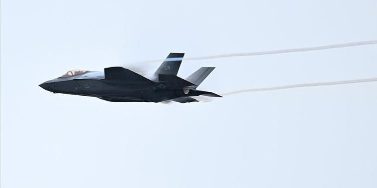 Suriye semalarında İsrail jetleri görüldü