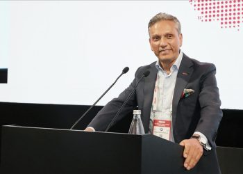 Firuz Bağlıkaya yeniden TÜRSAB başkanı seçildi