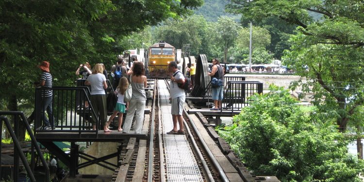 Kwai Köprüsü; Film ve Gerçekler