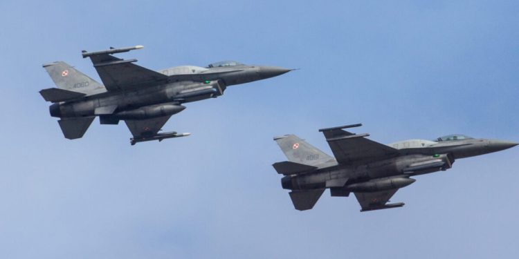 Rus saldırıları sonrası Polonya savaş uçaklarını havalandırdı