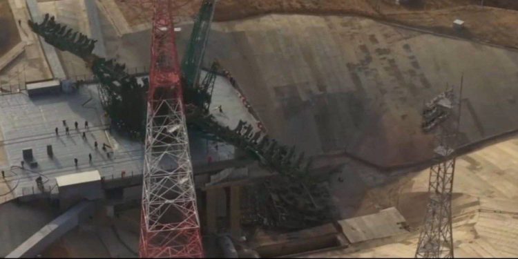 Rusya’nın ISS yolu kapandı mı? Soyuz rampası çöktü