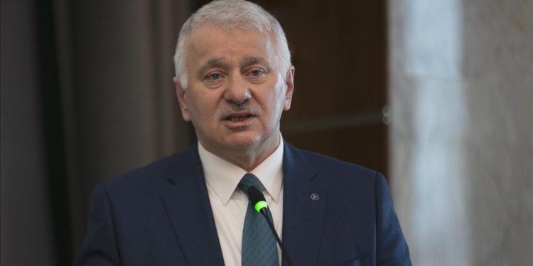 Bilal Ekşi: 2033’te 813 uçakla dünyanın ilk 5’ine gireceğiz