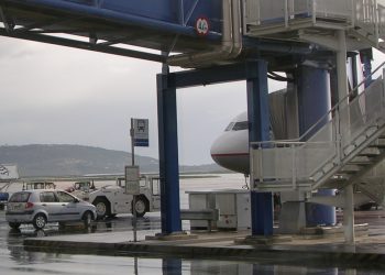 Yunanistan’da uçuşlar askıya alındı