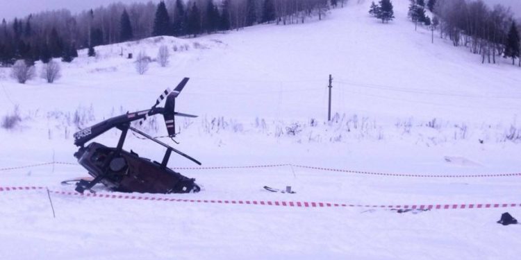 Rusya’da helikopter düştü: 2 kişi hayatını kaybetti