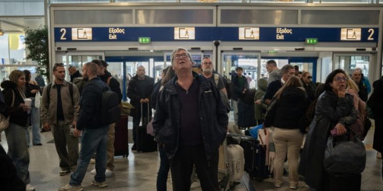 Yunanistan’daki kesinti raporu: Sistemler “eski”