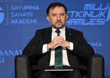 Türk savunma sanayisi “yapamayız”dan “yapabiliriz”e geçti