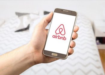 TÜRSAB, Airbnb dahil 10 site için erişim engeli istedi
