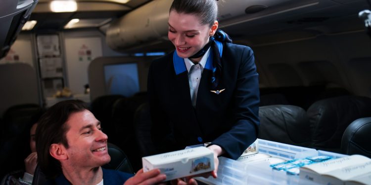 İşte AJet’in Ramazan’daki ücretsiz iftar ve sahur menüsü