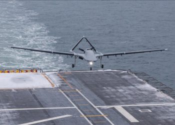 Yerli SİHA TB3’ten zorlu hava koşullarında başarılı uçuş