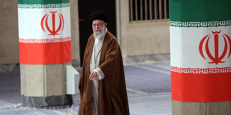 İran lideri Hamaney, ABD-İsrail saldırısında öldürüldü